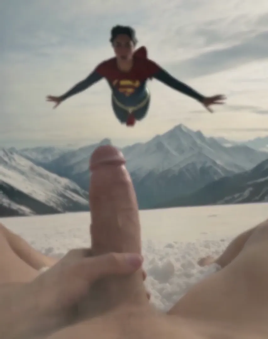 Superheroine